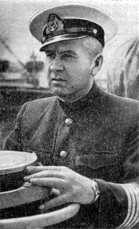 Герой Социалистического Труда капитан дальнего плавания И. Грицук